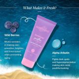 Aqualogica Illuminate + Smoothie Face Wash (100ml)