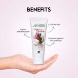Jovees Saffron & Bearberry Fairness Cream (60 gm)