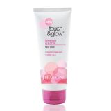 Revlon Touch & Glow Advanced Glow Facewash (100g)